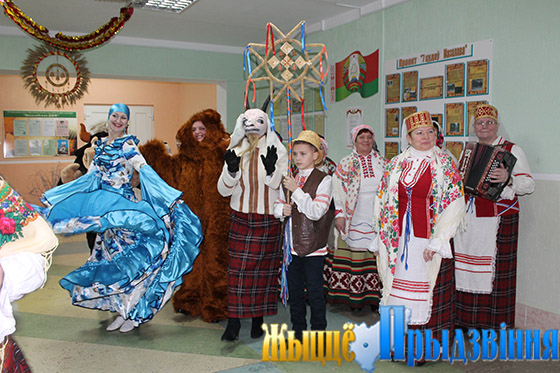 На снимке: участники обрядового действа